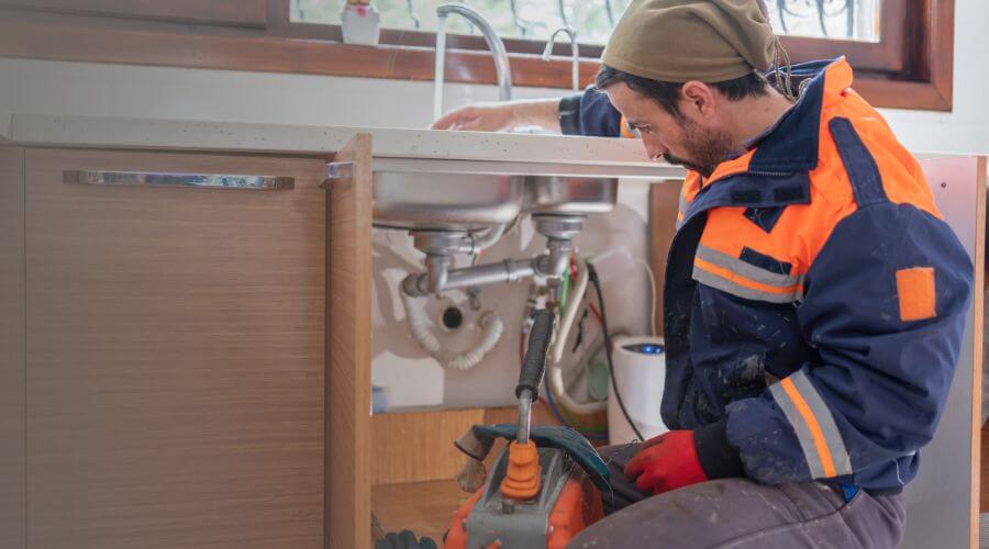 Local tankless water heater installation in Hallsville, MO